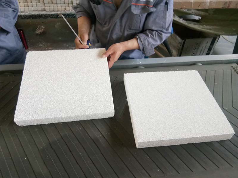 Reticulated Foam Filters are made by immersing polyurethane sponge in ceramic slurry, squeezing out the excess part, drying, and finally sintering at high temperature to form a three-dimensional porous ceramic material, which is a pipe with twists and turns interconnected with uneven thickness.It is precisely this uneven tube wall that plays a key role in trapping small inclusions in the aluminum melt. This structure also increases the path through which the aluminum melt is in contact with the ceramic part of the filter, thereby increasing the probability of inclusion particles being attached.The main purpose of using ceramic foam filters is to remove inclusions in the aluminum melt. Inclusions usually exist in three forms in the melt: metal oxides; foreign particles such as refractory scraps; particles introduced during melt processing.Reticulated Foam Filters can not only effectively remove the bulk heterogeneous impurities in the molten aluminum, but also filter out small inclusions of a few microns that cannot be removed by traditional processes. Since the hydrogen atoms and other harmful ions in the aluminum liquid are often adsorbed on the inclusions, and the inclusions can become the core of bubble formation, so while filtering the inclusions, it can also reduce the harmful gases in the aluminum liquid.The ceramic foam filter manufacturer will use a set of more complete measures to ensure the stability of the product, to ensure that the strength, through-hole rate, geometric size, appearance quality, physical and chemical properties of the final product meet the standards.In production, in order to achieve a better filtering effect, the aluminum liquid upstream of the filter must have a certain degree of cleanliness, that is, the upstream aluminum liquid can be treated with traditional gas dehydrogenation or flux treatment.To remove inclusion particles above 30um, it is recommended to use multi-stage filtration technology and filter with different ppi filter combinations to achieve satisfactory results.If the above measures are not used as a prerequisite, separate filtration and purification of aluminum alloy melts with high hydrogen and oxygen content, many non-metallic inclusions, and larger sizes, not only the filtration efficiency is low, but the filter is easy to block, resulting in increased costs and purification The effect will not be very good.After taking the above measures, the hydrogen content in the alloy melt has been reduced to a very low level, and the size of the oxide inclusions in the melt has also been smaller.Therefore, the use of Reticulated Foam Filters can effectively remove the fine and dispersed oxidation inclusions, thereby improving the filtration efficiency and reducing the cost of filtration and purification.In addition, the filtered high-quality molten aluminum must be protected from secondary pollution, that is, there should be more stringent requirements for the refractory materials downstream of the filter box, and the surface oxide scale of the downstream molten aluminum must be protected.